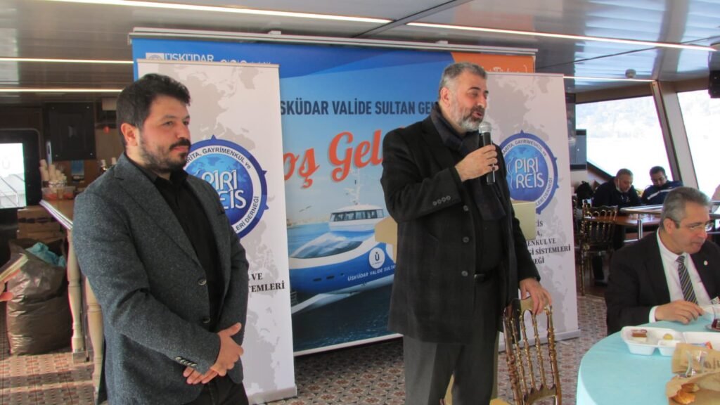 Öğrencilerle Boğaz Turu ve Konuşmalar 2021 — dernek arşivinden fotoğraf