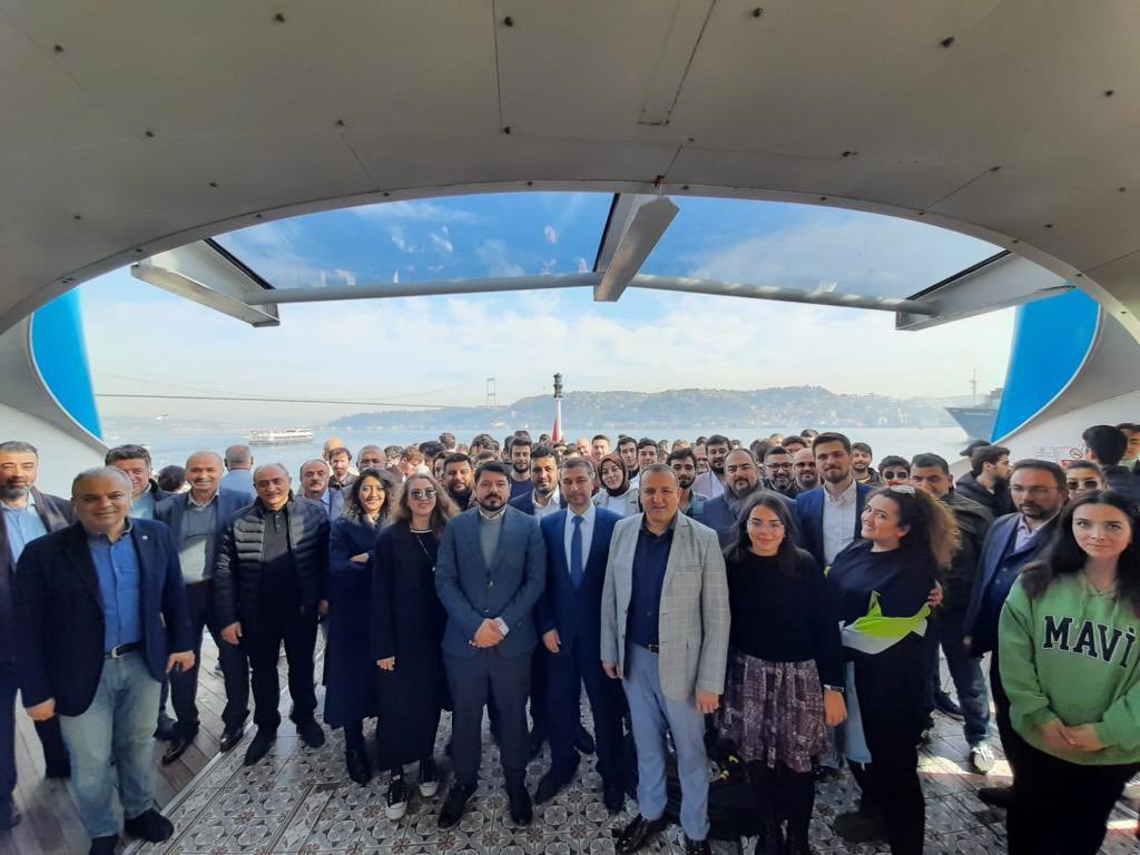 Öğrenciler için düzenlediğimiz Boğaz turuna gösterdiğiniz yoğun ilgi, en değerli motivasyonumuz oldu
