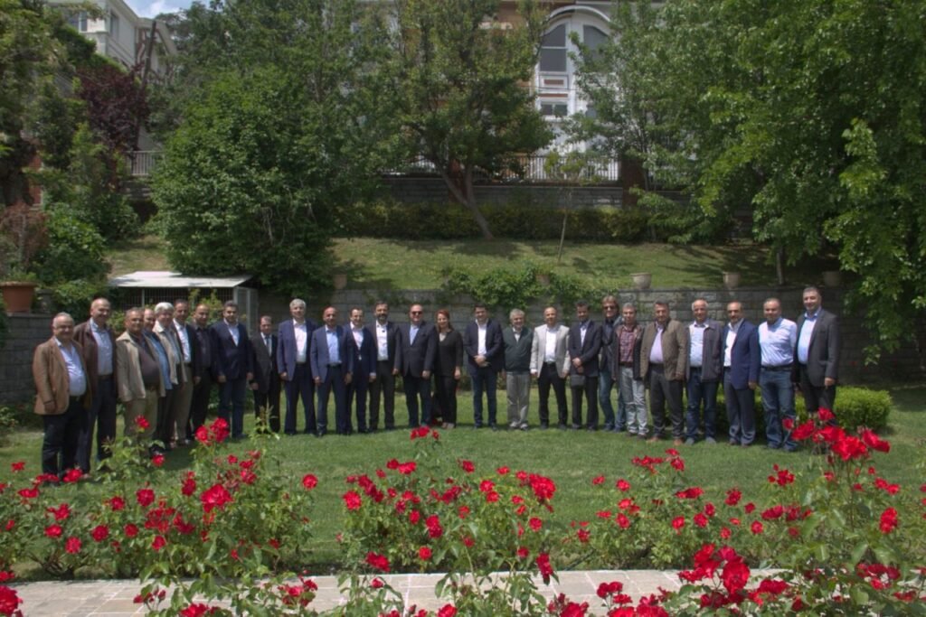 9. Olağan Kongre — dernek arşivinden fotoğraf