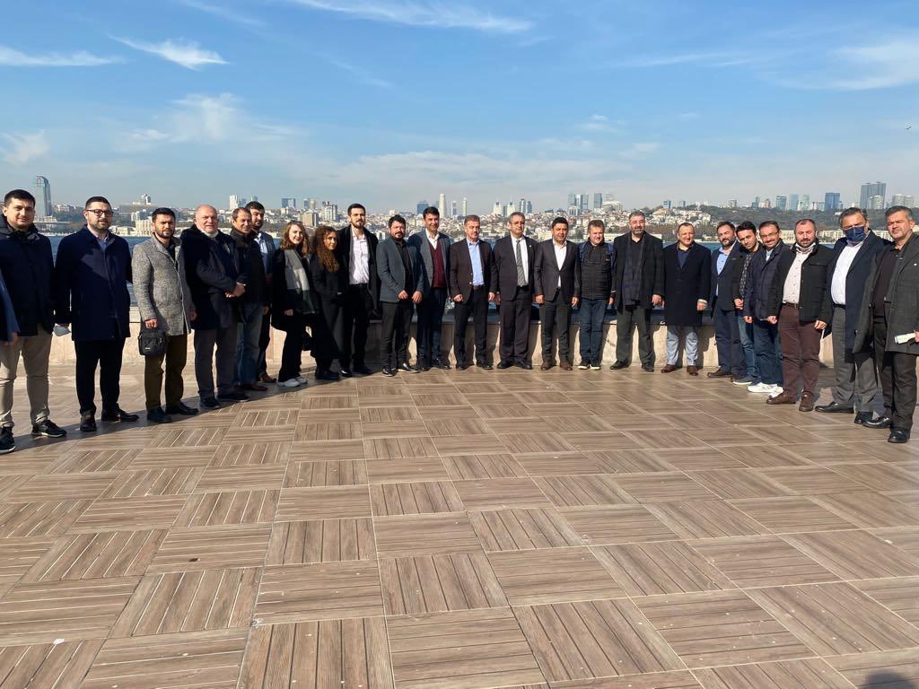 Öğrencilerle Boğaz Turu ve Konuşmalar 2021 — dernek arşivinden fotoğraf