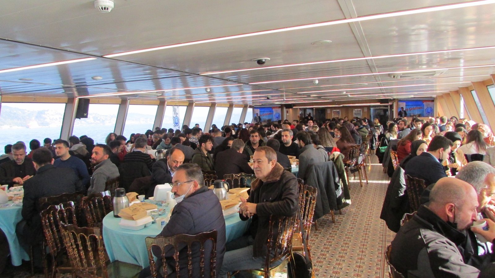 Öğrencilerle Boğaz Turu ve Konuşmalar 2021 — dernek arşivinden fotoğraf