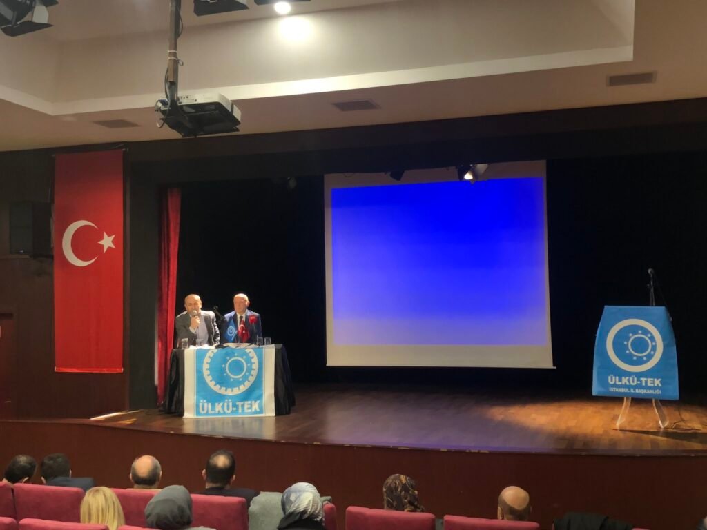 Depremde Zemin Kalitesi ve Dayanıklı Yapılar Paneli — dernek arşivinden fotoğraf