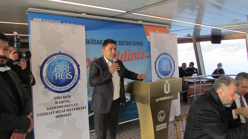 Öğrencilerle Boğaz Turu ve Konuşmalar 2021 — dernek arşivinden fotoğraf