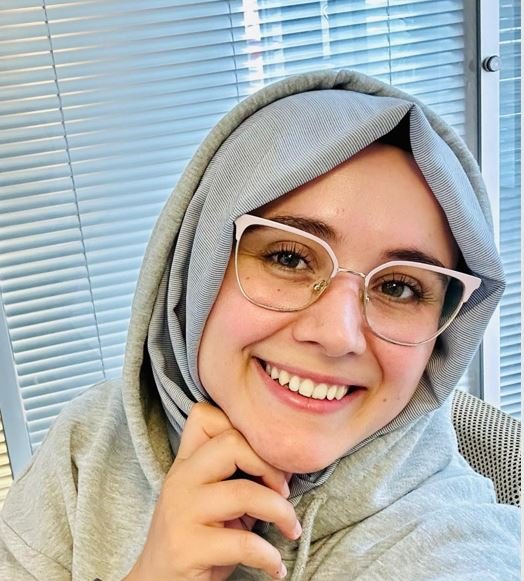 Kübra Oltekin