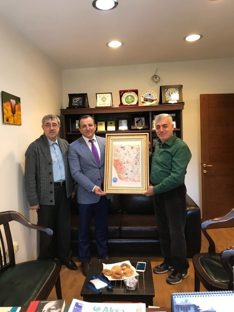 Mimar ve Mühendisler Grubuna Ziyaret — dernek arşivinden fotoğraf